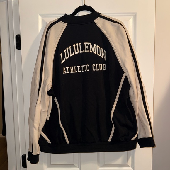 Lululemon Scuba Oversized Collegiate Jacket - Picture 2 of 7